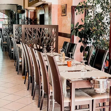 Meatsa Hotel Kŭrdzhali