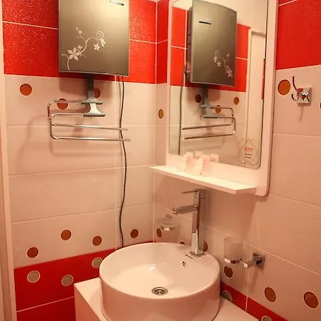 Meatsa 2* Kŭrdzhali