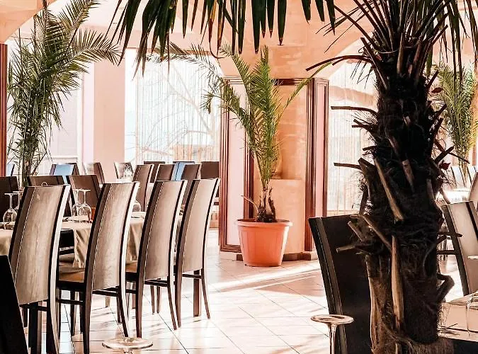 Meatsa Hotel Kyrdżali